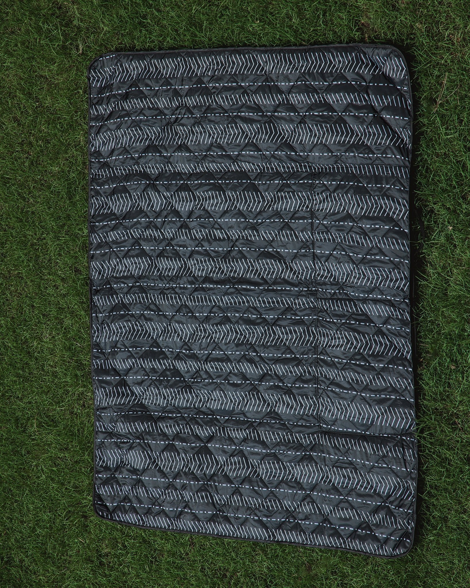 Adventure Blanket - Black & White Boho - Image 3