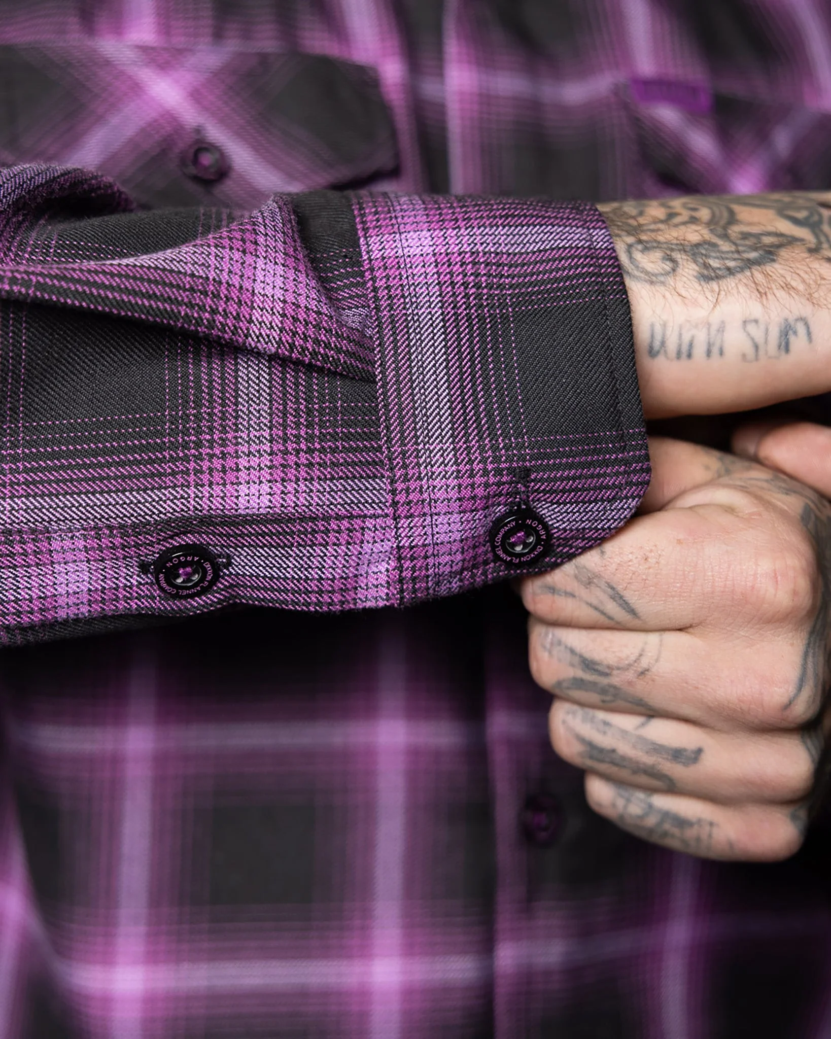 Argon Flannel - Image 7