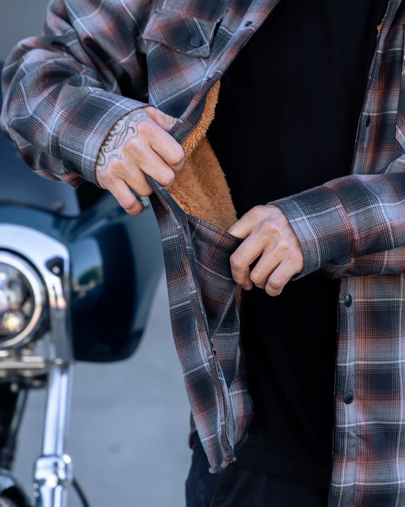 Copperline Sherpa Lined Flannel Jacket - Image 5