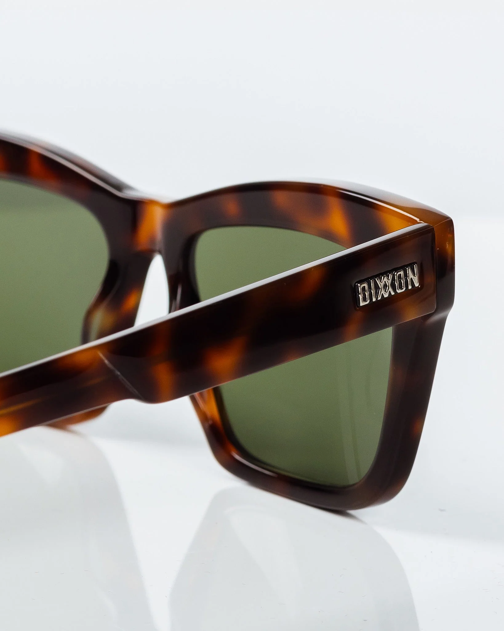 Deville Sunglasses - Havana Tortoise & G15 - Image 4