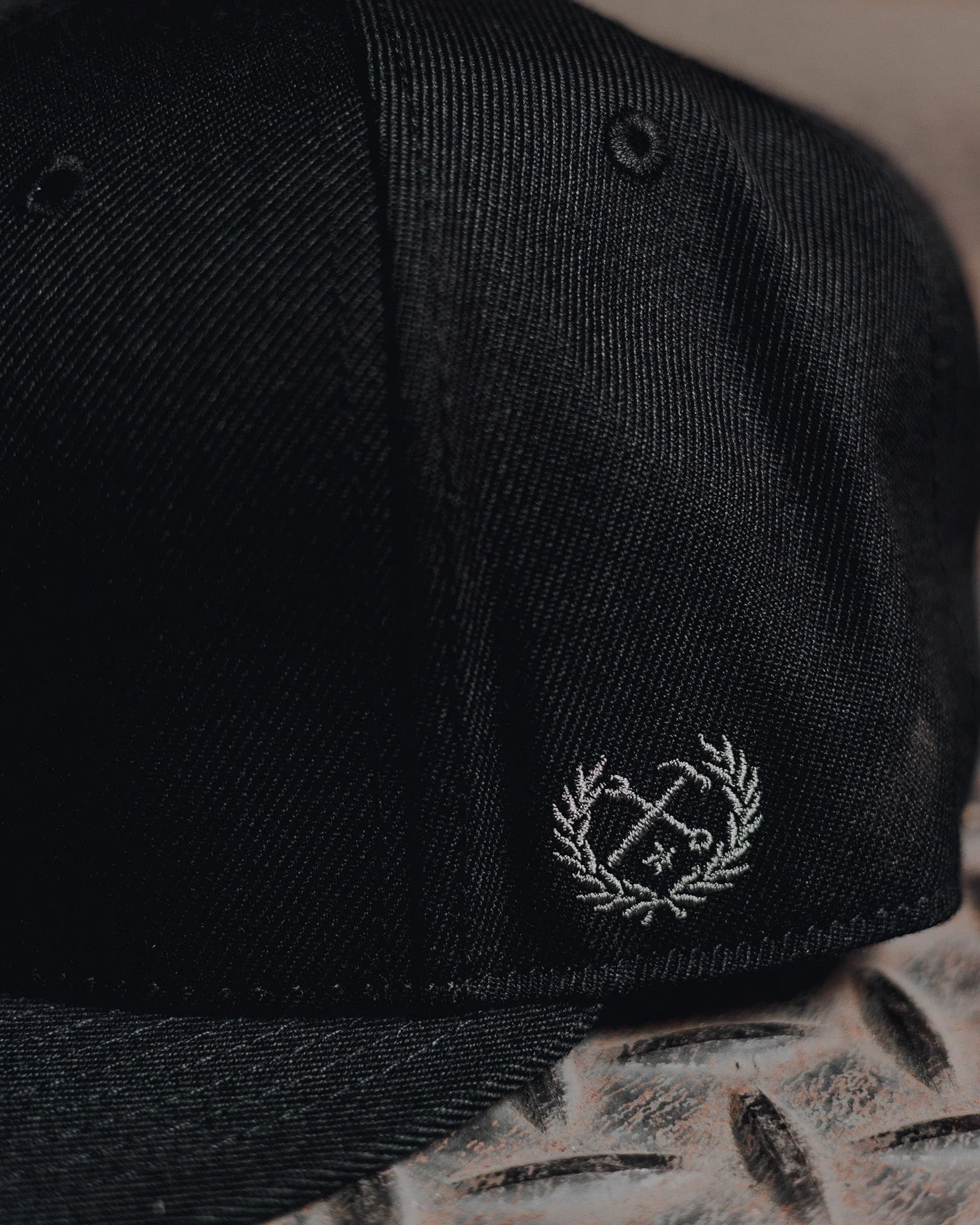 Gray Corpo Flat Bill Snapback - Black - Image 3