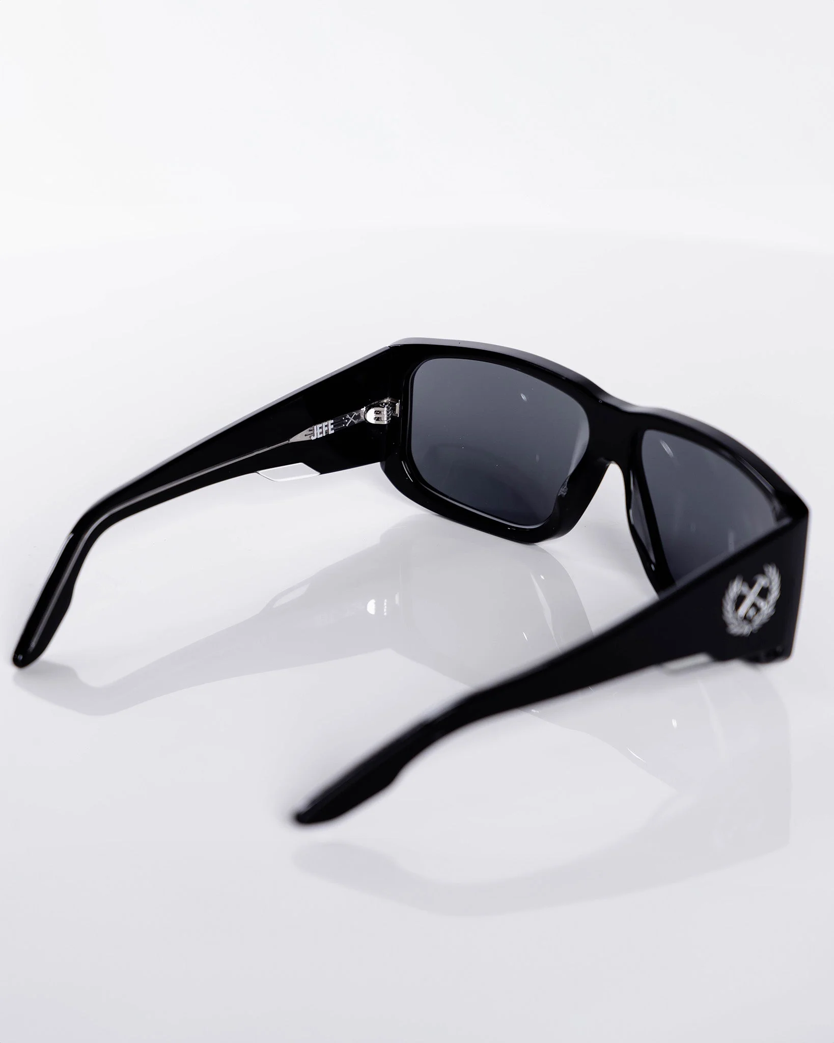 Jefe Sunglasses - Black & Gray - Image 5