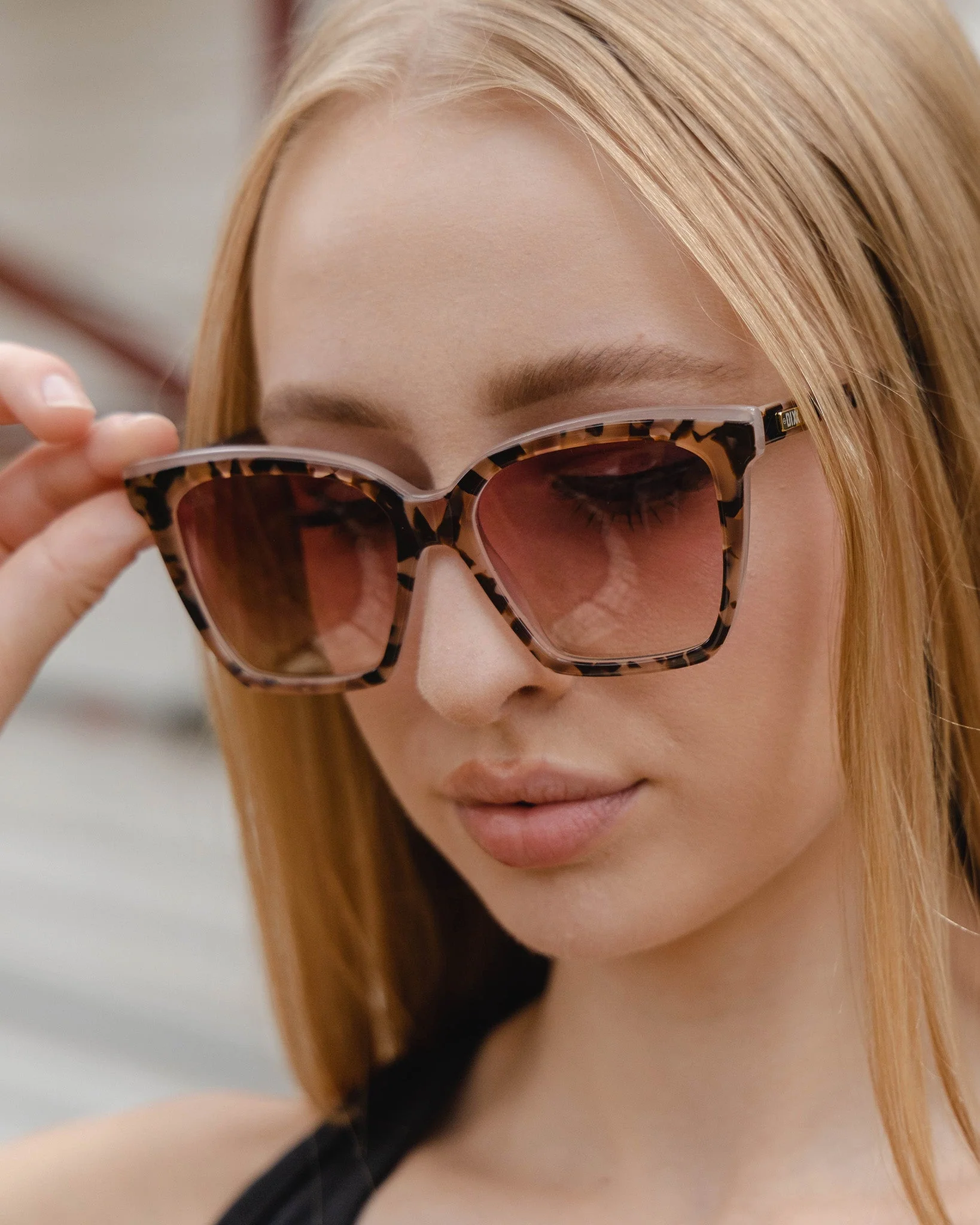 Luna Sunglasses - Mauve Tortoise & Pink Gradient - Image 3