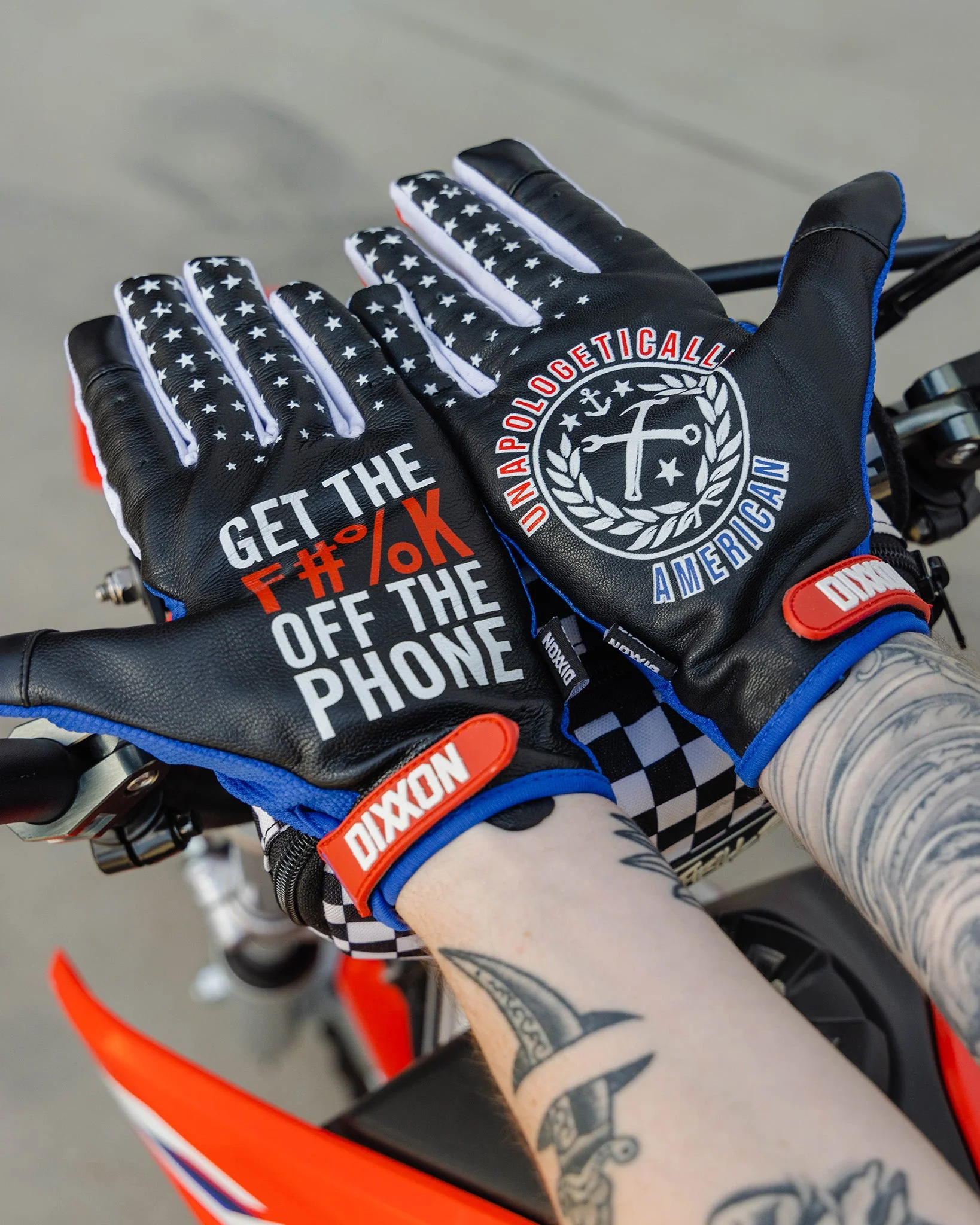 No Apologies Moto Gloves - Image 3