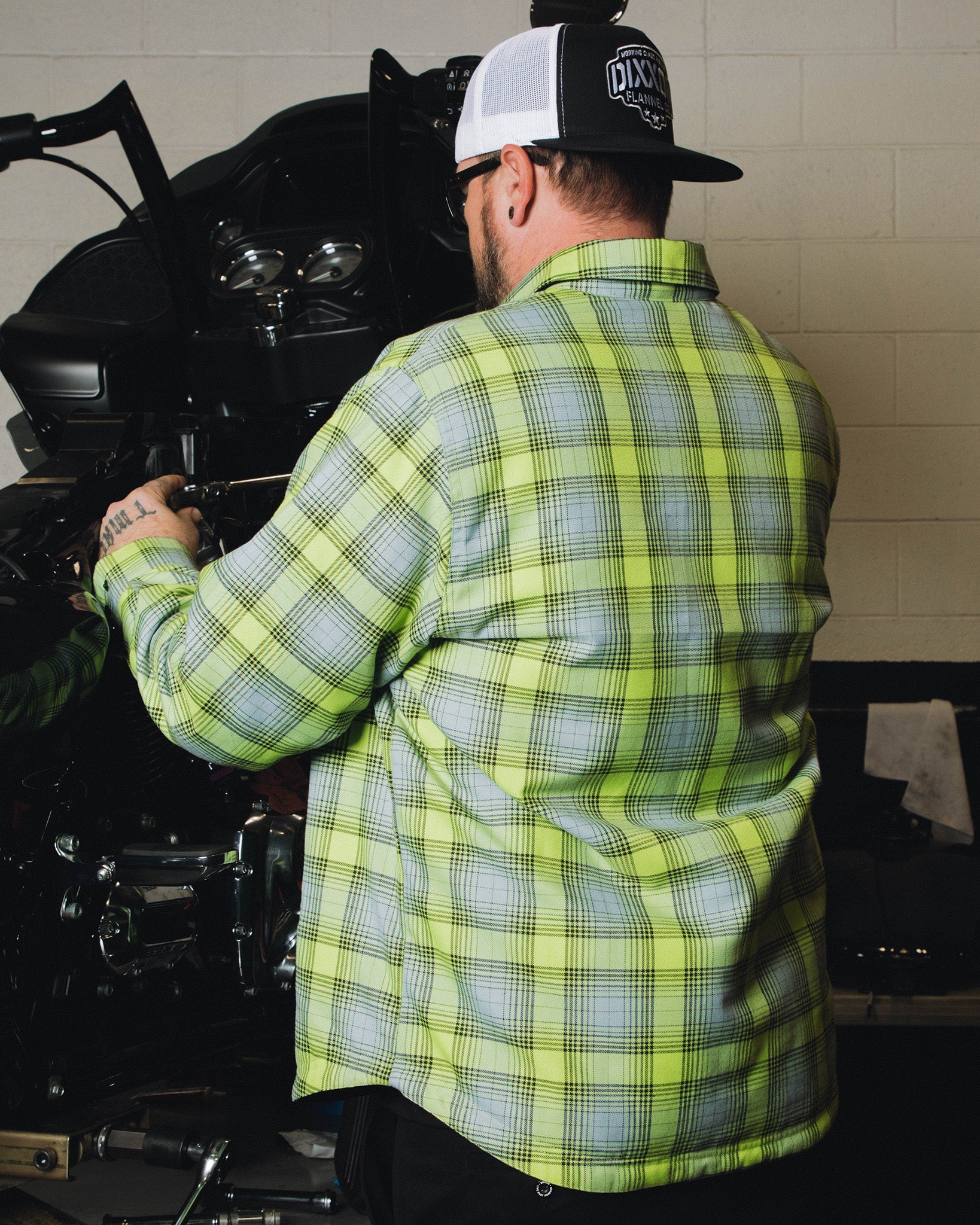 Protector Reversible Flannel Jacket - Image 2