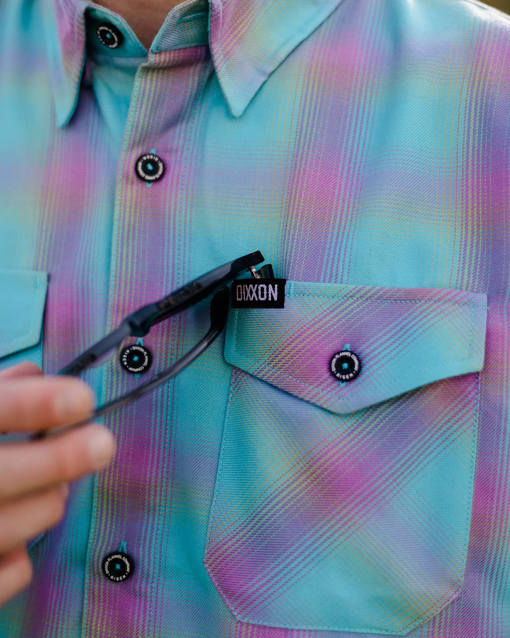 Risen Flannel - Image 5