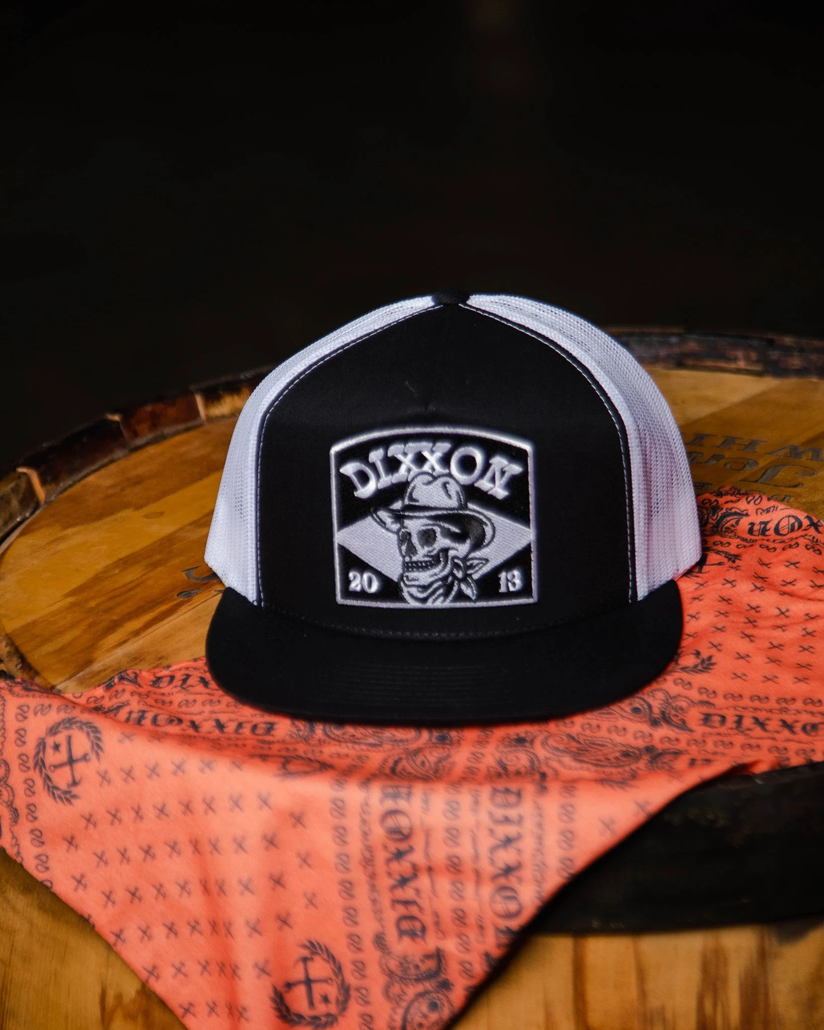 Vaquero Flat Bill Trucker Snapback - Black & White - Image 3