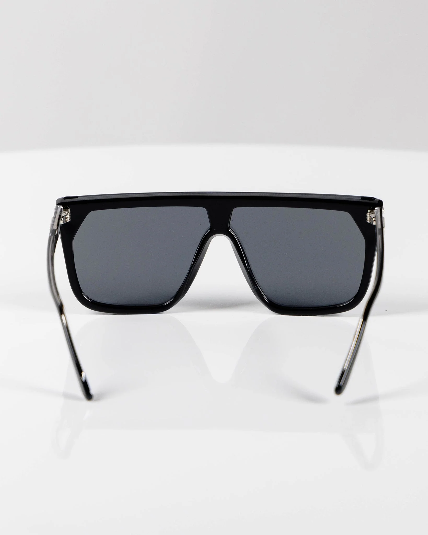 Vega Sunglasses - Black & Chrome - Image 6