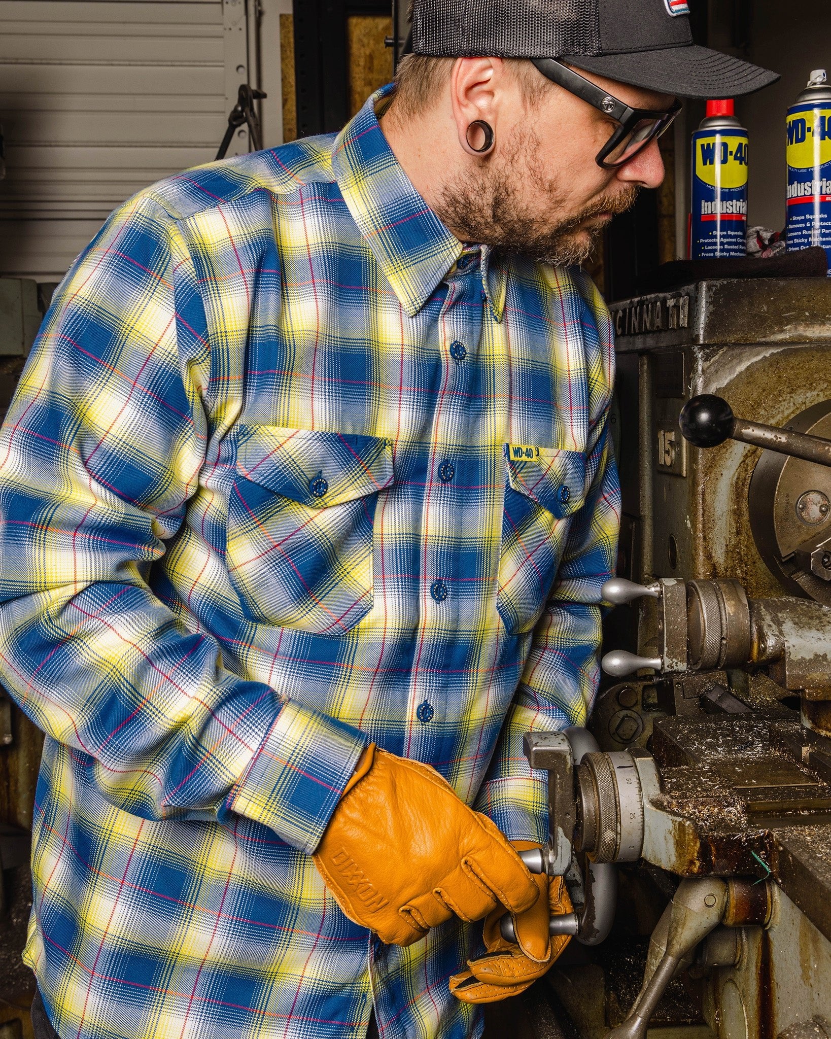 WD-40 Flannel - Image 9