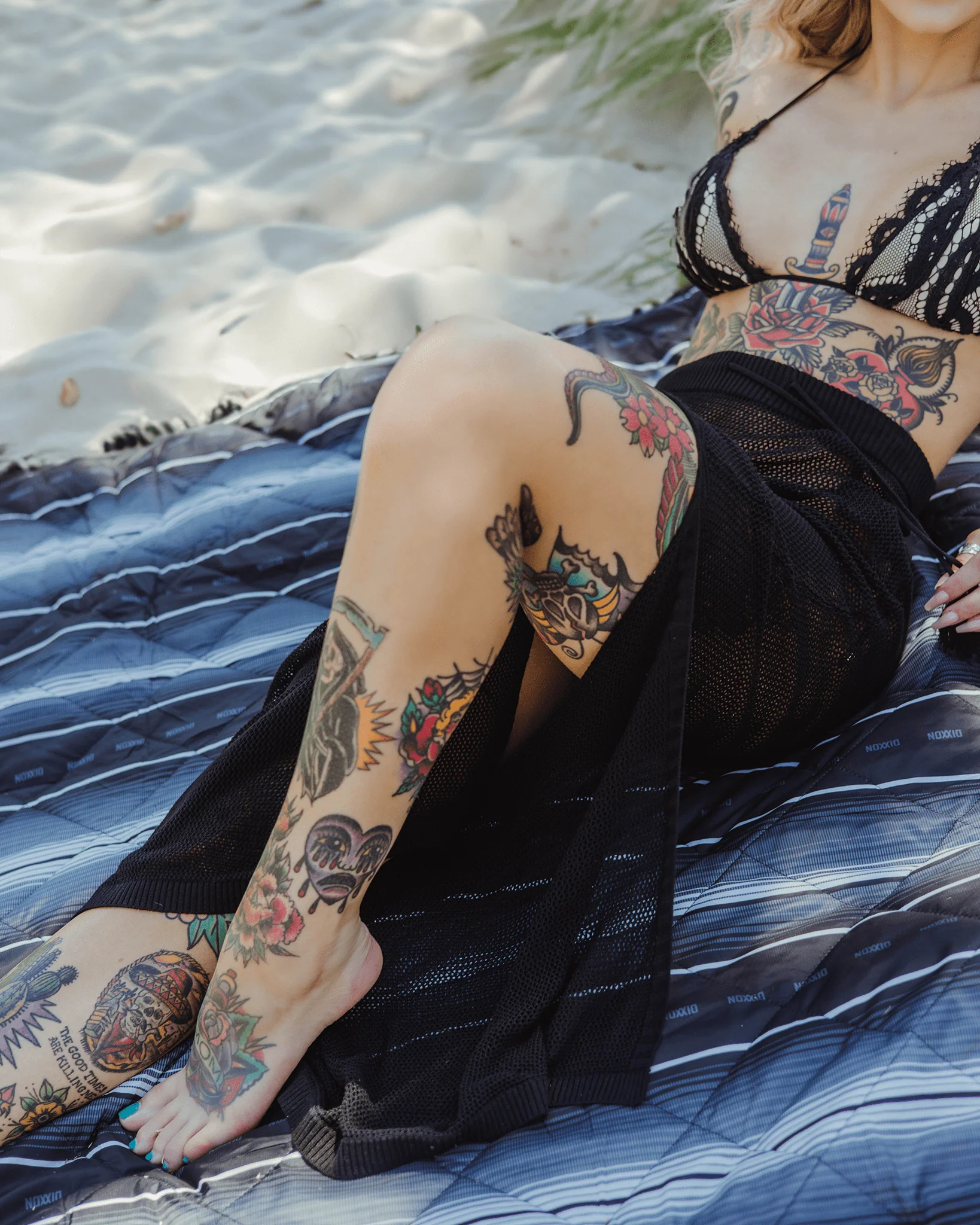Women's Knit Skirt - Black - Image 3