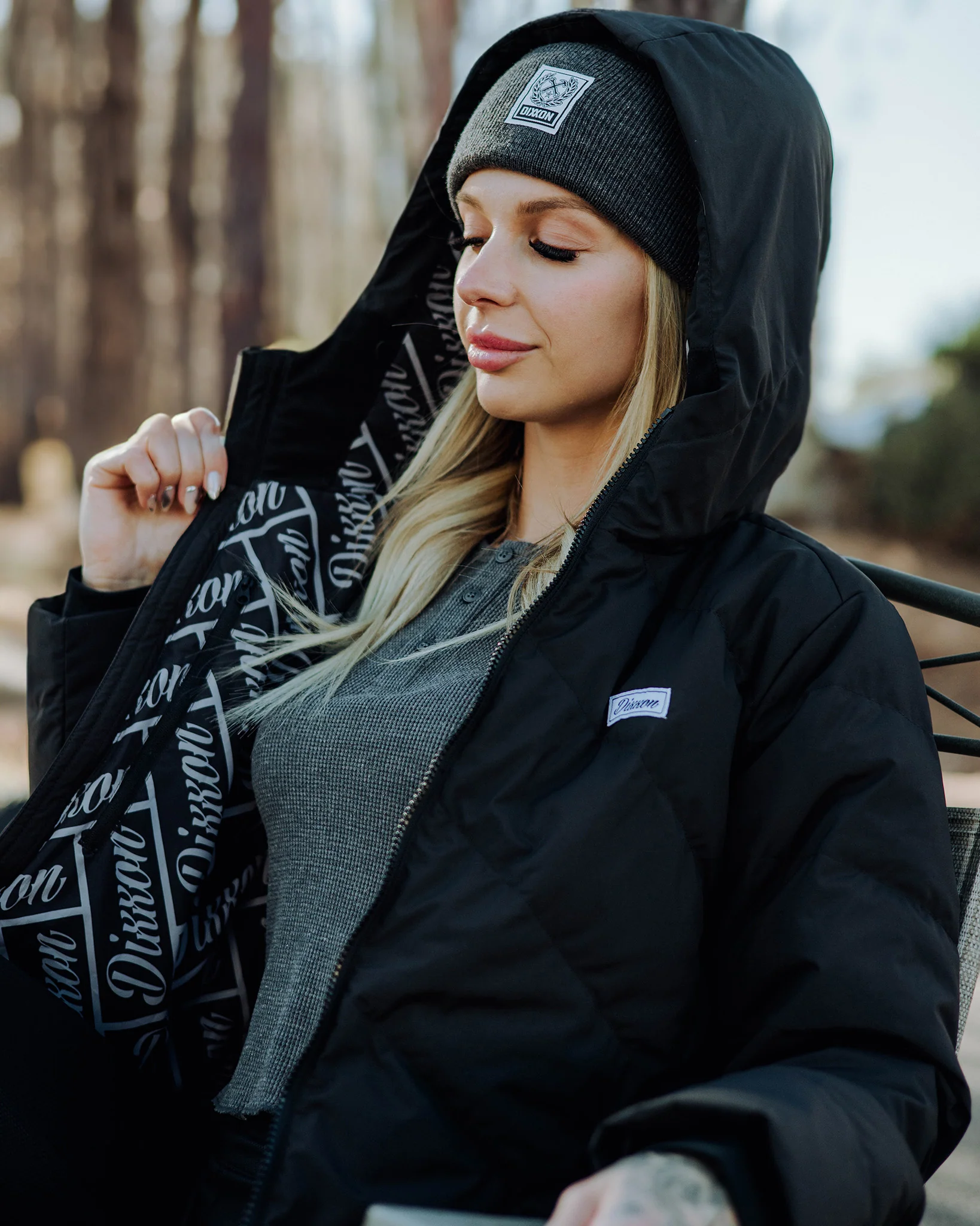Women's Ridge Down Jacket - Black - Image 7