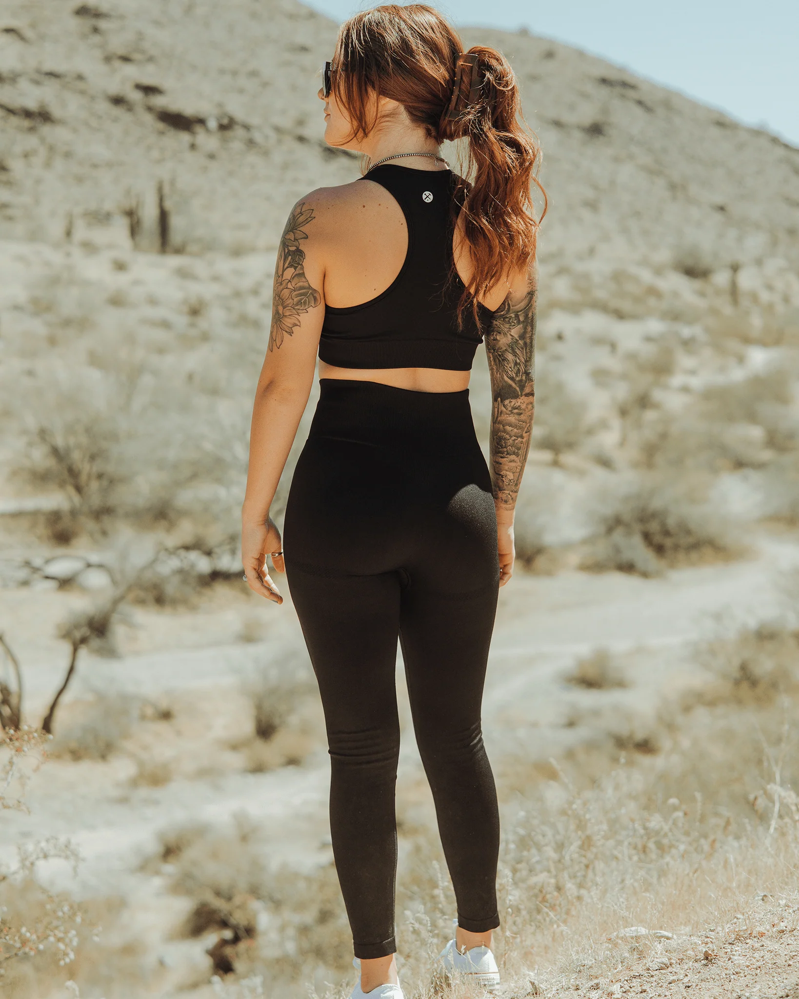 Women's Seamless Sports Bra - Black - Image 3