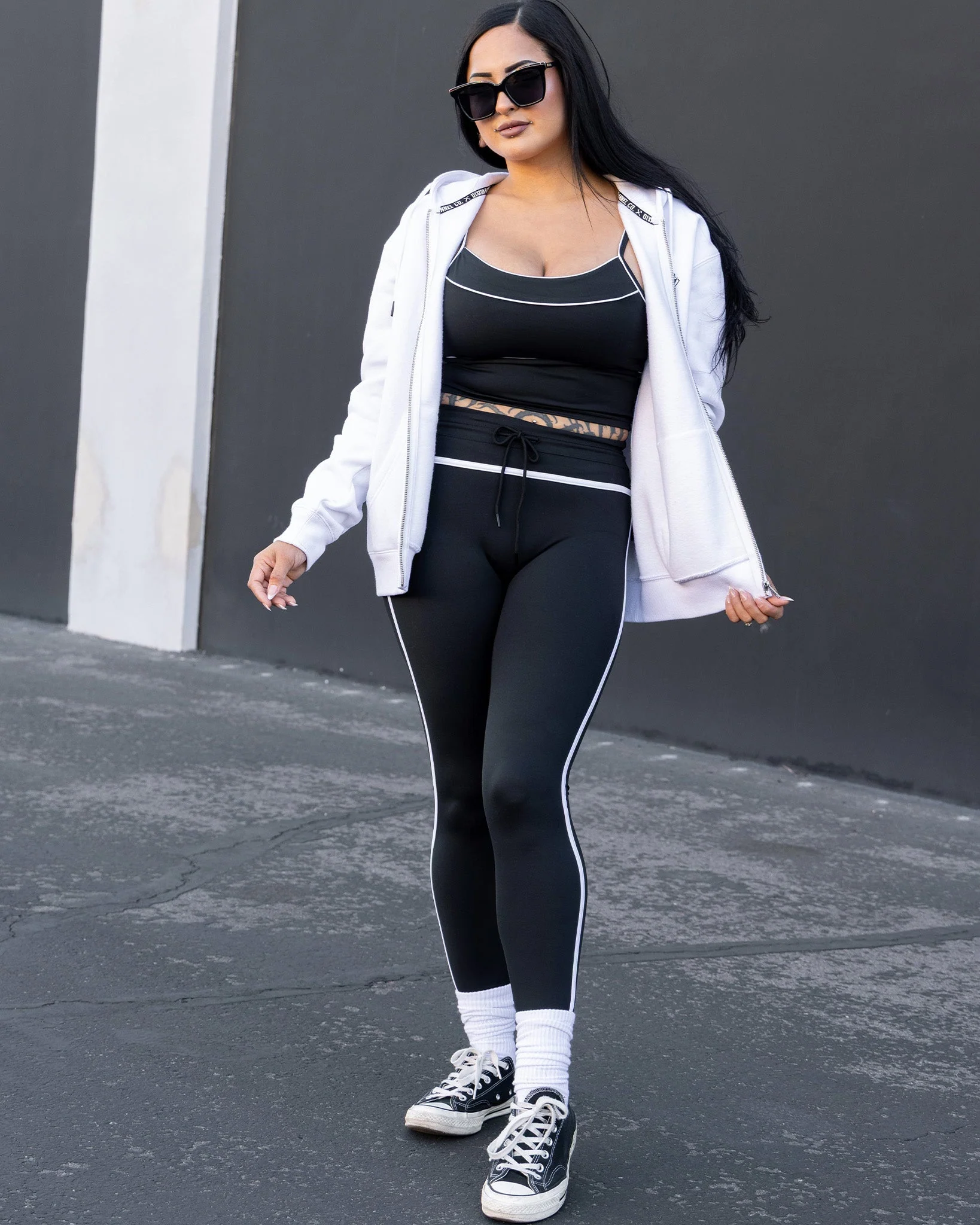 Women's Weekender Crop Top - Black & White - Image 5