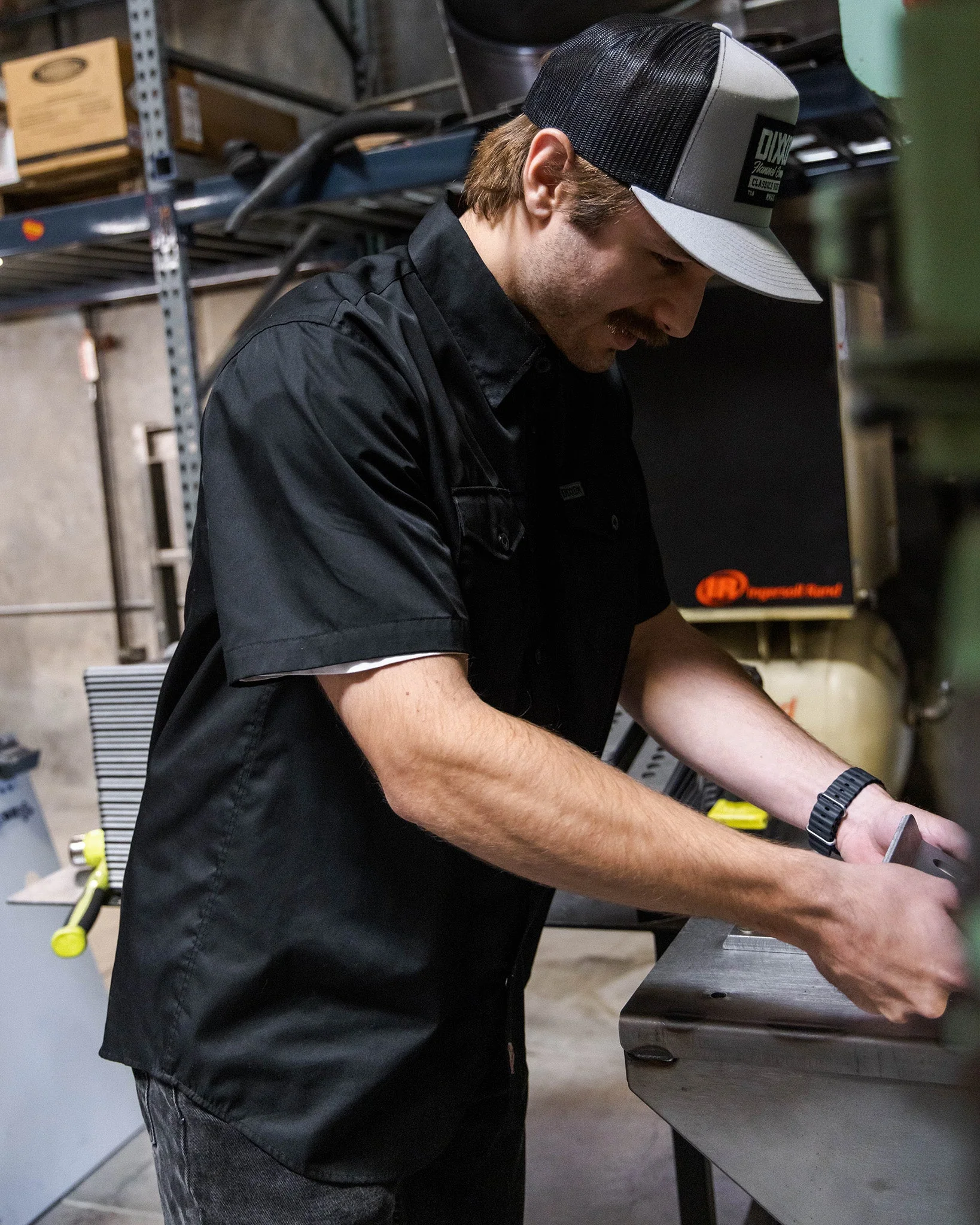 WorkForce Short Sleeve Work Shirt - Black - Image 4